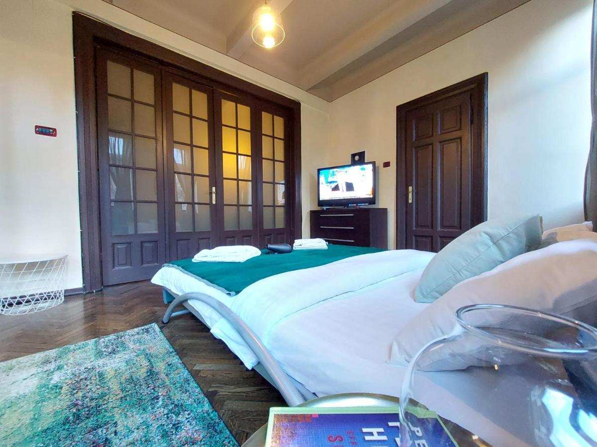 Sweet Dreams Suites Piata Romana Bukares Bagian luar foto